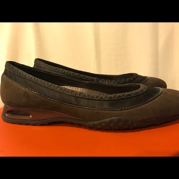 Cole Haan flats - Picture 3 of 8